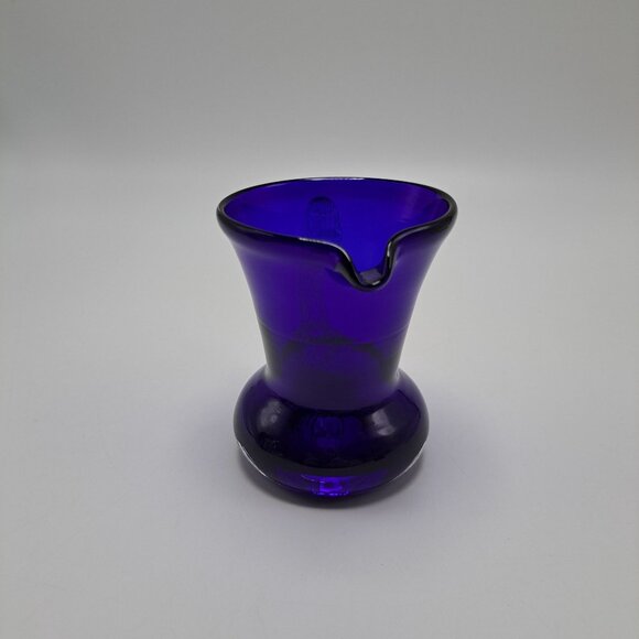 Pilgrim Glass Blue Pitcher Vase Creamer With Clear Ribbed Handle - Picture 5 of 10